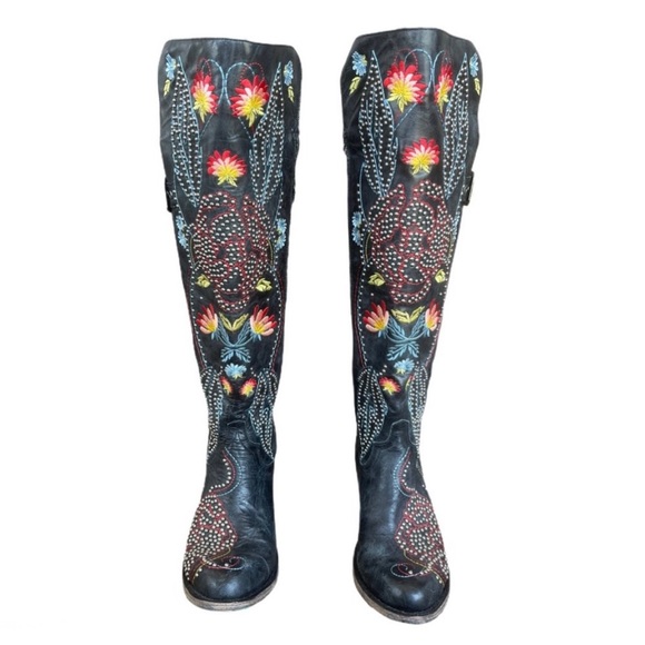 Lane Shoes - LANE Knee High Black Embroidered
Studded Boots